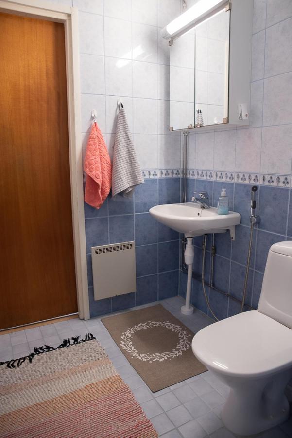 Omakotitalo Keskustan Laehellae Apartment โยเอนซู ภายนอก รูปภาพ