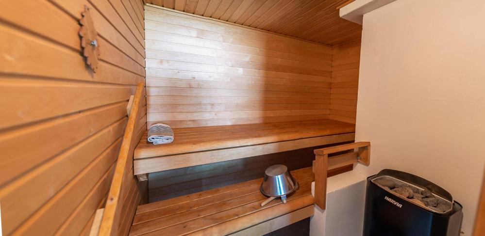 Omakotitalo Keskustan Laehellae Apartment โยเอนซู ภายนอก รูปภาพ